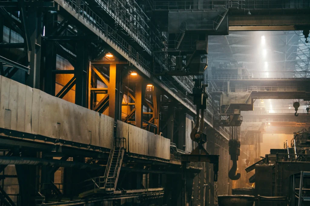 dustproof lights in an industrial factory 