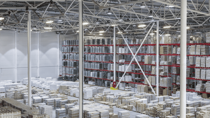 The DLC has set specific requirements for warehouse LED lights through its "High-Bay and Mid-Bay Specification.
