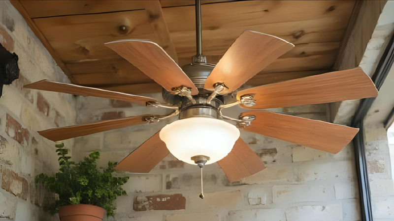 The picture shows a room decorated in a retro style with an 8-blade ceiling fan installed.