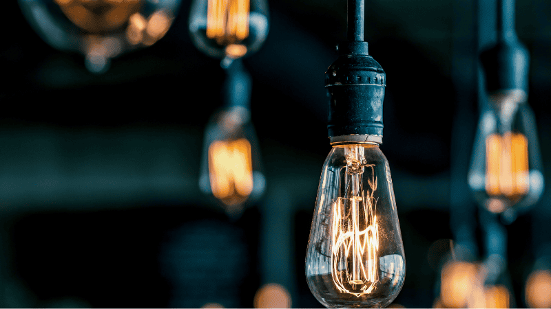 track lights, pendant lights 